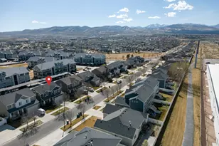 769 W Star Spangled Dr, Bluffdale, UT 84065 - Photo 39