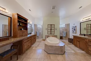 2520 Willow Creek Rd, Moab, UT 84532 - Photo 23