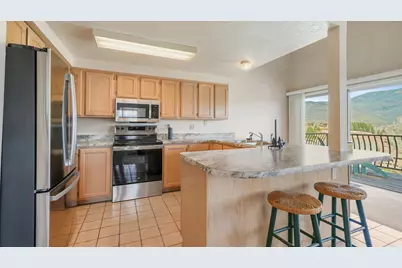 882 W Schneitter Cir, Midway, UT 84049 - Photo 9