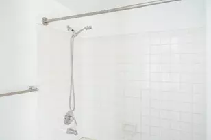 925 E Creekhill Ln, Midvale, UT 84047 - Photo 11