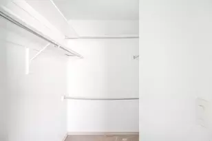 925 E Creekhill Ln, Midvale, UT 84047 - Photo 13