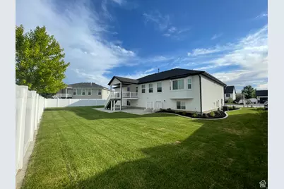3834 N 2550 W, Farr West, UT 84404 - Photo 29