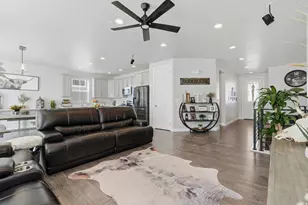 5640 N Parkview Dr, Stansbury Park, UT 84074 - Photo 9