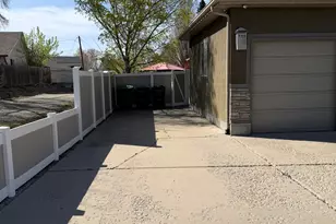 51 W Stauffer Ln S, Murray, UT 84107 - Photo 51