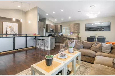 51 W Stauffer Ln S, Murray, UT 84107 - Photo 5