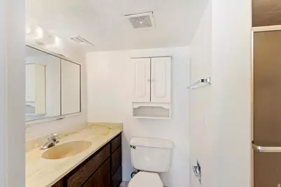 912 N Eastside Dr, Layton, UT 84040 - Photo 17