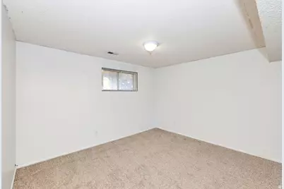 958 E 175 S, Layton, UT 84041 - Photo 25