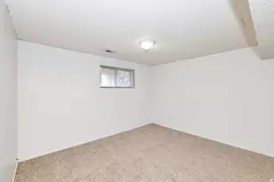 958 E 175 S, Layton, UT 84041 - Photo 25