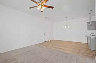 1812 W Terra Vista Ln, Saratoga Springs, UT 84045 - Photo 3