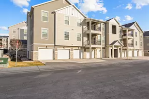 1812 W Terra Vista Ln, Saratoga Springs, UT 84045 - Photo 31