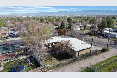 6411 W 3785 S, West Valley, UT 84128 - Photo 33