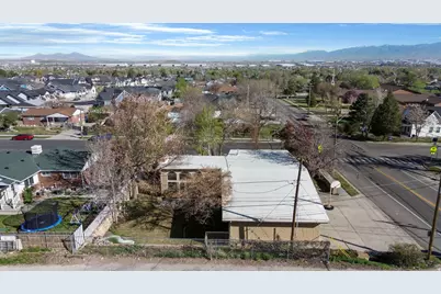 6411 W 3785 S, West Valley, UT 84128 - Photo 29