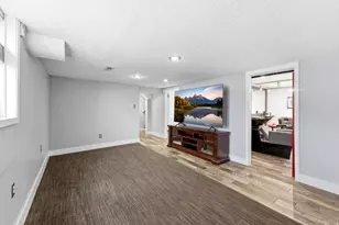 1860 E Northwoodside Dr, Holladay, UT 84124 - Photo 27