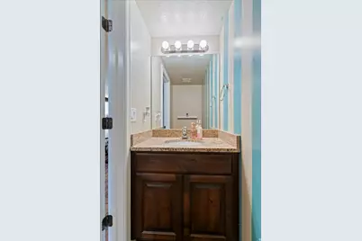 1809 E Whitetail Dr, Layton, UT 84040 - Photo 13