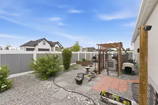 236 E Briarwood Ln, Stansbury Park, UT 84074 - Photo 37