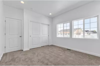 982 W Peregrine Dr, Stansbury Park, UT 84074 - Photo 15