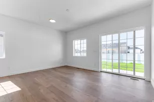 982 W Peregrine Dr, Stansbury Park, UT 84074 - Photo 9
