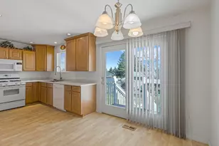 5335 S Sydette Circle, Taylorsville, UT 84129 - Photo 7