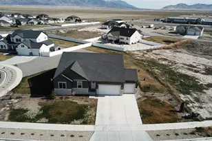 635 S Chan Dr E, Grantsville, UT 84029 - Photo 29