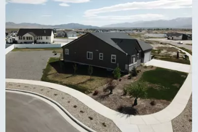 635 S Chan Dr E, Grantsville, UT 84029 - Photo 29