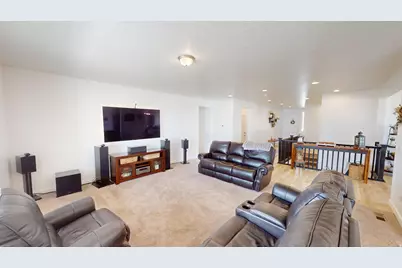 635 S Chan Dr E, Grantsville, UT 84029 - Photo 5