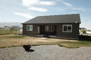 635 S Chan Dr E, Grantsville, UT 84029 - Photo 31