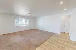 635 S Chan Dr E, Grantsville, UT 84029 - Photo 7