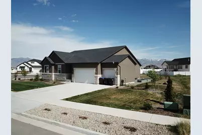 635 S Chan Dr E, Grantsville, UT 84029 - Photo 33