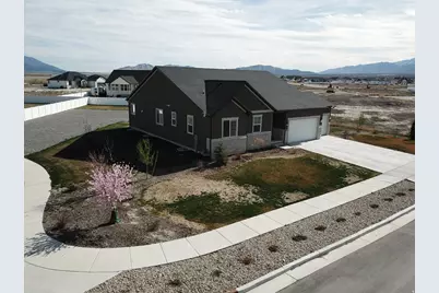 635 S Chan Dr E, Grantsville, UT 84029 - Photo 23