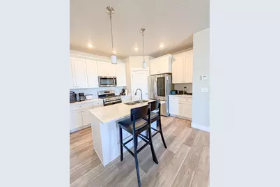 868 S 2560 E, Spanish Fork, UT 84660 - Photo 3