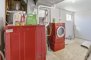 240 W 300 S, Smithfield, UT 84335 - Photo 15