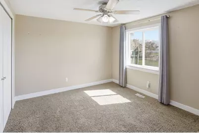 240 W 300 S, Smithfield, UT 84335 - Photo 9