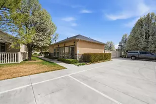 1578 W Quartz Dr, South Jordan, UT 84095 - Photo 39