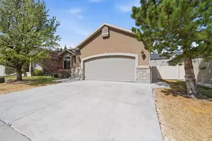 1578 W Quartz Dr, South Jordan, UT 84095 - Photo 37