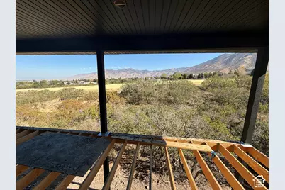 599 S Oakridge Dr E, Tooele, UT 84074 - Photo 11