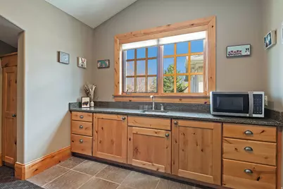 606 E Holly Haven Cir, Murray, UT 84107 - Photo 31