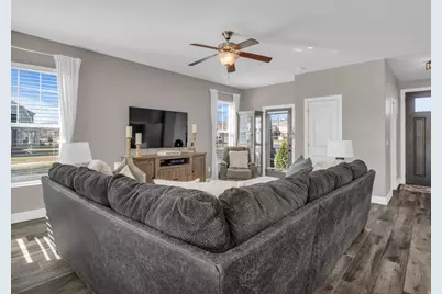 10223 S Split Rock Dr, South Jordan, UT 84009 - Photo 9