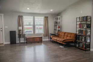 8522 S Solar Way E, Sandy, UT 84070 - Photo 3