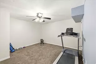 4427 S 2850 W, Roy, UT 84067 - Photo 11