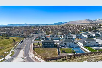 7094 W Moorepark Pl, West Jordan, UT 84081 - Photo 41