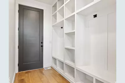 7094 W Moorepark Pl, West Jordan, UT 84081 - Photo 29