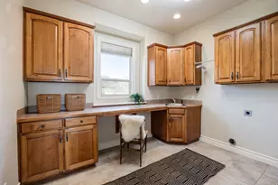 5928 N River View Cir E, Mountain Green, UT 84050 - Photo 21