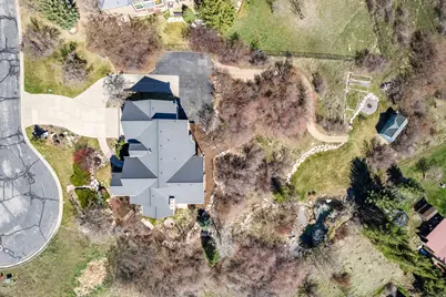 5928 N River View Cir E, Mountain Green, UT 84050 - Photo 73