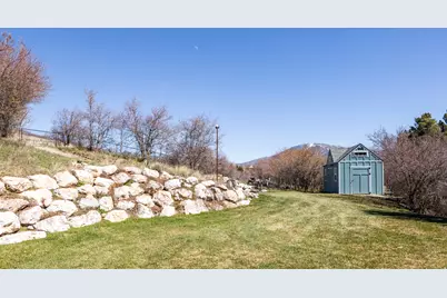 5928 N River View Cir E, Mountain Green, UT 84050 - Photo 53