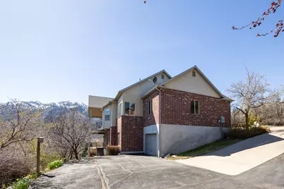 5928 N River View Cir E, Mountain Green, UT 84050 - Photo 41