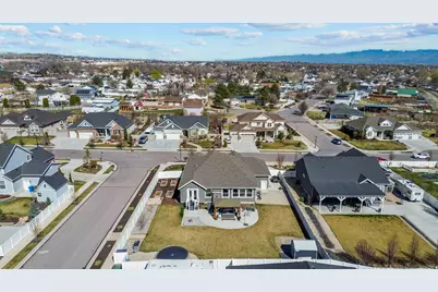 3443 W Harvestwood Ln, Riverton, UT 84065 - Photo 43
