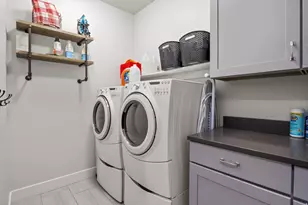 3443 W Harvestwood Ln, Riverton, UT 84065 - Photo 25