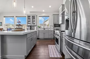 3443 W Harvestwood Ln, Riverton, UT 84065 - Photo 13