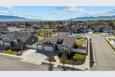 3443 W Harvestwood Ln, Riverton, UT 84065 - Photo 5