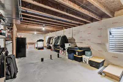 1395 E Kelsey Dr, Eagle Mountain, UT 84005 - Photo 27